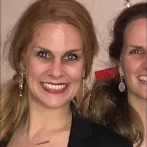 Meet your Posher, Rachel